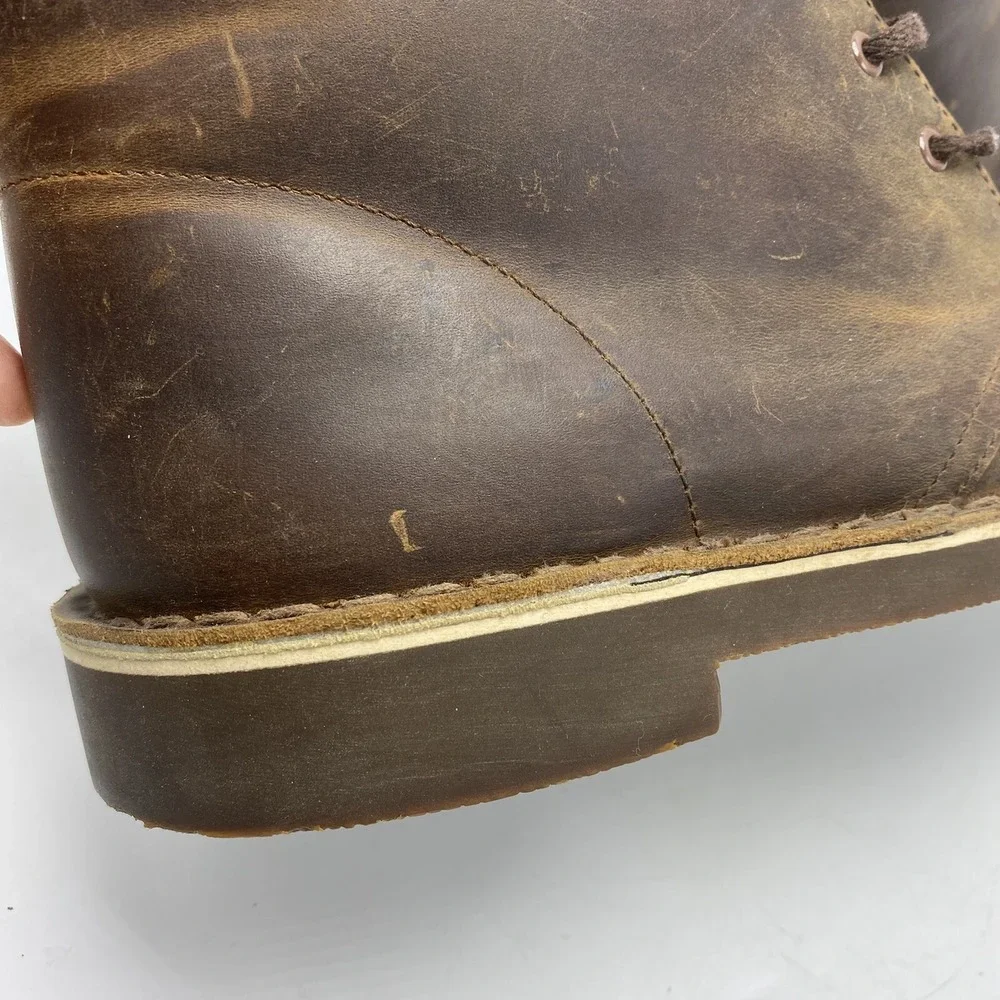 Clarks Chukka Boot Mens 9.5 M Brown Leather Desert Shoes Lace Up Casual